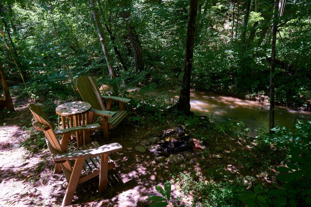 Creekwalk Inn Bed And Breakfast With Cabins Cosby Dış mekan fotoğraf