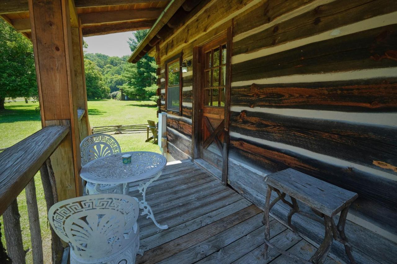 Creekwalk Inn Bed And Breakfast With Cabins Cosby Dış mekan fotoğraf